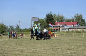 Voltížne predstavenie - Lovastornabemutató